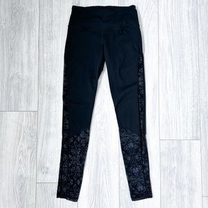 Victoria’s Secret Black Floral Mesh Knockout Leggings